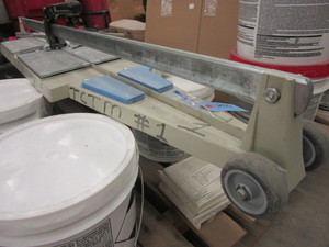lot 200 image: RAIMONDI TILE CUTTER