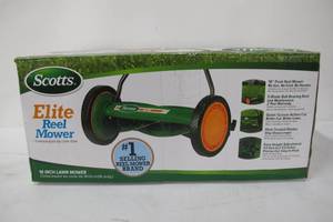 lot 53 image: Scotts 16 in. Manual Walk Behind Push Reel Lawn Mower