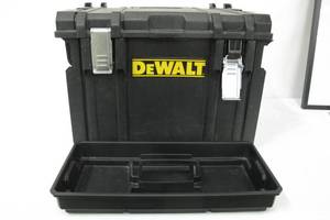 lot 66 image: Dewalt TOUGHSYSTEM 22 in. Mobile Tool Box