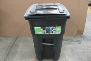 lot 78 image: Toter 64 Gal. Greenstone Trash Can with Wheels and Attached Lid