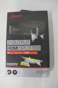 lot 176 image: Rocketfish - 2-Output HDMI Splitter with 4K and HDR Pass-Through - Black