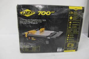 lot 181 image: QEP 700XT 34 HP Wet Tile Saw with 7 in. Blade and Table Extension