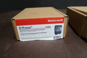 GAS DETECTOR