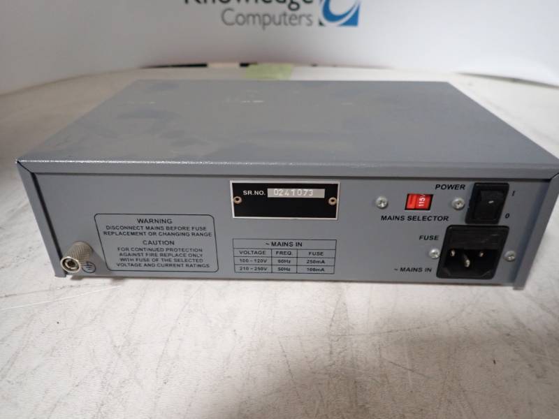 200 AKZ Function Generator 2001A