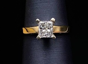 Beautiful .61 Carat Princess Cut Diamond Solitaire Ring in 14k Yellow Gold $3150 Retail VIDEO