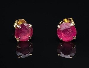 Blossoming 1.25 Carat Ruby Studs in 14k Yellow Gold