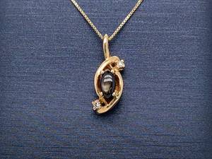 Beautiful Brown Star Sapphire and Diamond Pendant in 14k Yellow Gold VIDEO