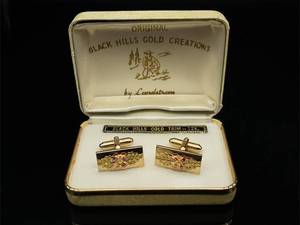Floral Black Hills Gold Cufflinks in 12k Yellow Gold VIDEO