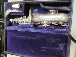 H.N. White Co. King Vintage Saxop...
