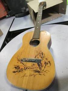 1960s Era Gene Autry Round Up Guit...