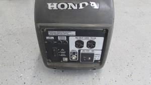 Honda EU2000 Inverted Generator