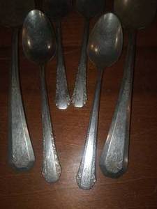 lot 43 image: community decorative silver plate