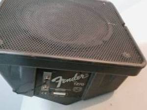 lot 19 image: Fender 1270 stage monitor speaker