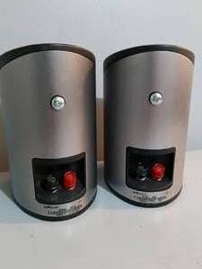 lot 14 image: Polk Audio speakers