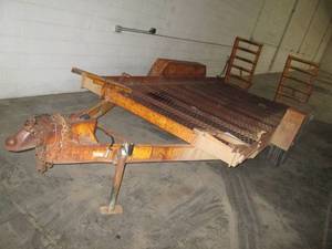 lot 1 image: Bobcat Vehicle Hauler Trailer With Ramps