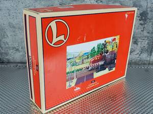 lot 2 image: Lionel O Scale Automatic Crossing Gate Train Accessory 6-62162