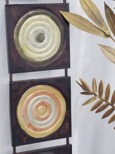 lot 78 image: (2) Decorative Wall Decor