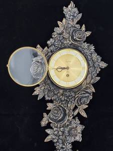 lot 91 image: Vintage Ornate 8 Day Wall Clock by Syroco