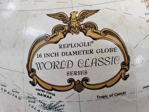 lot 113 image: Vintage Rotating 16 World Classic Globe Mounted on a Stand