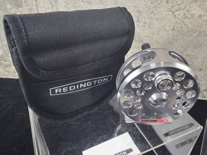 lot 156 image: Redington GDS 78 Fly Reel & Accessories Lot