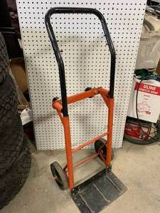 lot 37 image: 4 WheelHand Truck