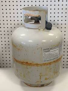 lot 47 image: 20 PoundPropane Tank  (Feels full)