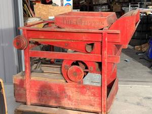 lot 54 image: The Clipper Antique Seed Cleaner Fan Mill