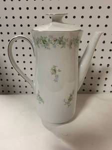 lot 66 image: JohannHavilandCoffee Pot
