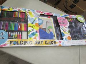 Folding Art Case- some crayons disp...