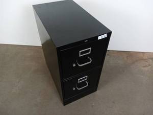 lot 005 image: Black Metal File Cabinet