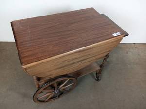 lot 007 image: Vintage Drop Leaf Wooden Rolling Tea Trolley