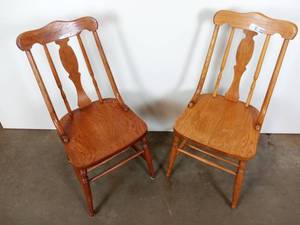 lot 009 image: Two Vintage Dining Chairs