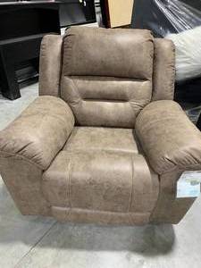 ASHLEY ROCKER RECLINER