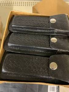 5 KNIVES WITH CASES
