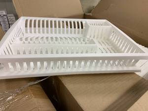 PLASTIC DISH DRYING RACK AND TRAY