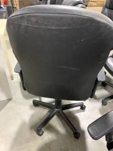 VINYL DESKOFFICE CHAIR