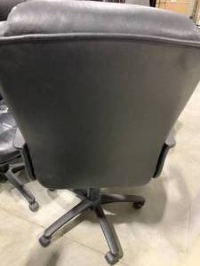 BLACK VINYL DESK.OFFICE CHAIR