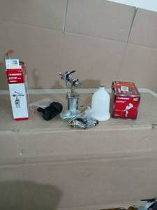 lot 8 image: Siphon Feed Detail Spray Gun & Siphon Feed Detail Spray Gun by husky- used