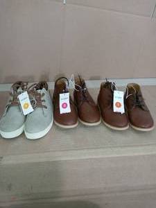 lot 36 image: Brown and grey boy shoes- sizes 1,3,5