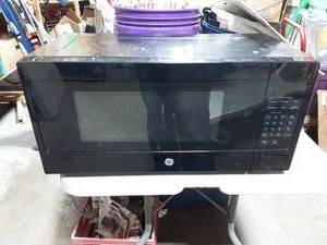 GE Microwave Oven