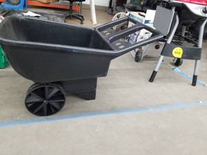lot 16 image: Smart Living Smart Cart 450