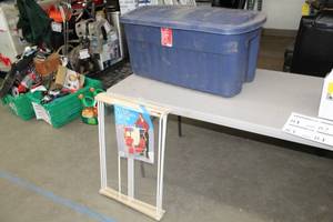 lot 82 image: Rubbermaid Plastic Tote 40-Gallon with lid, Madison Mill Inc. Wood Clothes Dryer Rack