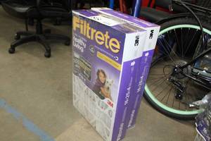 lot 88 image: Lot of (2) Filtrete Ultra Allergen Healthy Living 1550 Electrostatic High Performance Air Filter 16x25x4 (in package)
