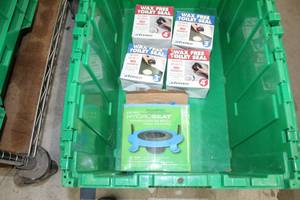 lot 156 image: Lot of (5) Fernco Wax Free Toilet Seals 34 (in package)