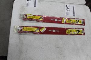 lot 243 image: Lot of (2) Mower Blades 22 Universal