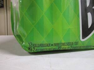 lot 20 image: Bounty Paper Towels