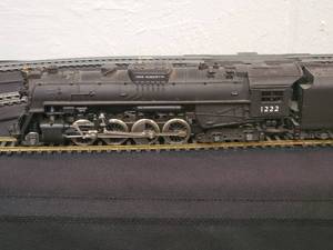 lot 4 image: Rivarossi HO Scale Pere Marquette Steam Locomotive & Tender Unit #1222