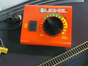 lot 70 image: Lionel G Scale Train Controller