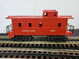lot 114 image: Lionel O Scale Lionel Lines Caboose #6057