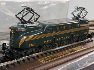 lot 123 image: Lionel HO Scale Pennsylvania Electric Engine #2332